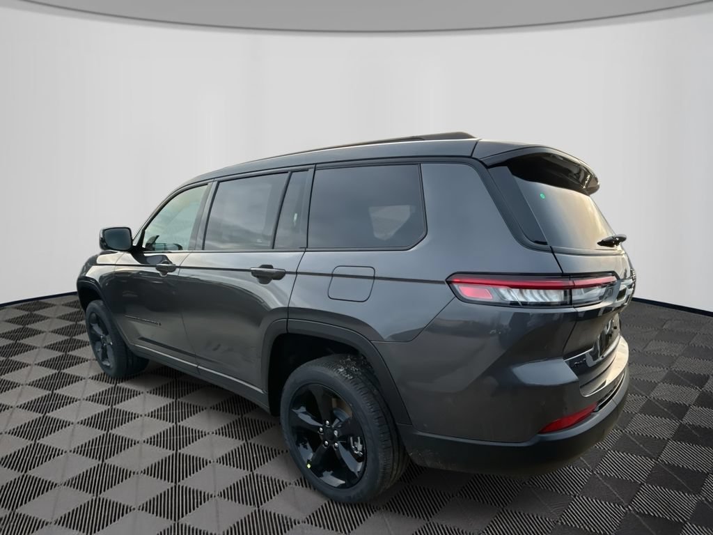 New 2025 Jeep Grand Cherokee L Altitude AWD/4WD image 3