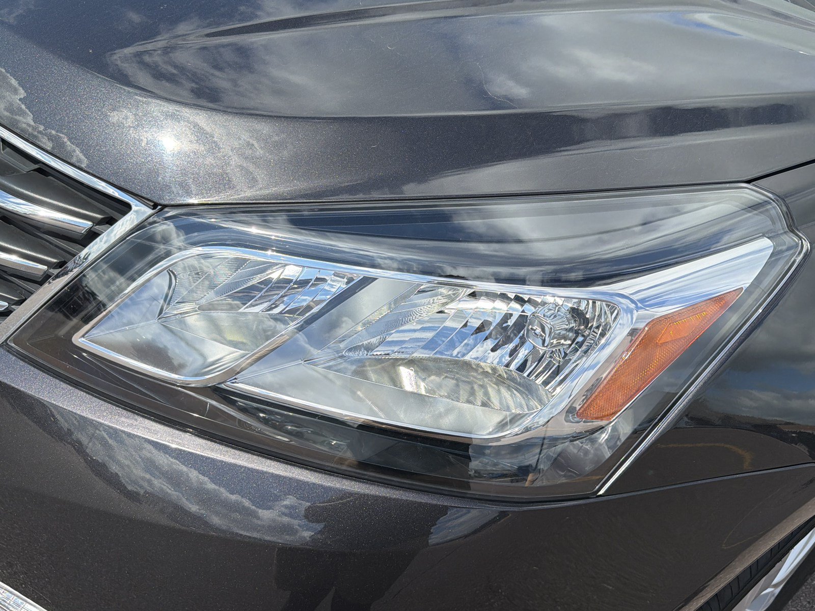 Used 2017 Chevrolet Traverse LT w/ Style and Technology Package FWD image 16