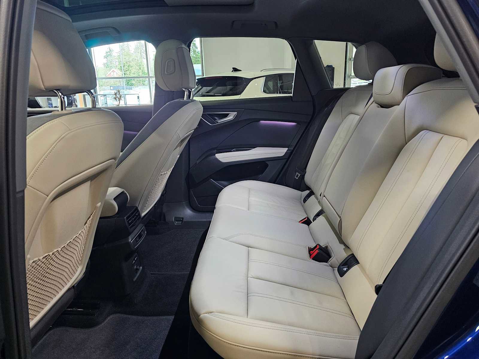 Used 2023 Audi Q4 e-tron Premium Plus w/ Premium Plus image 18