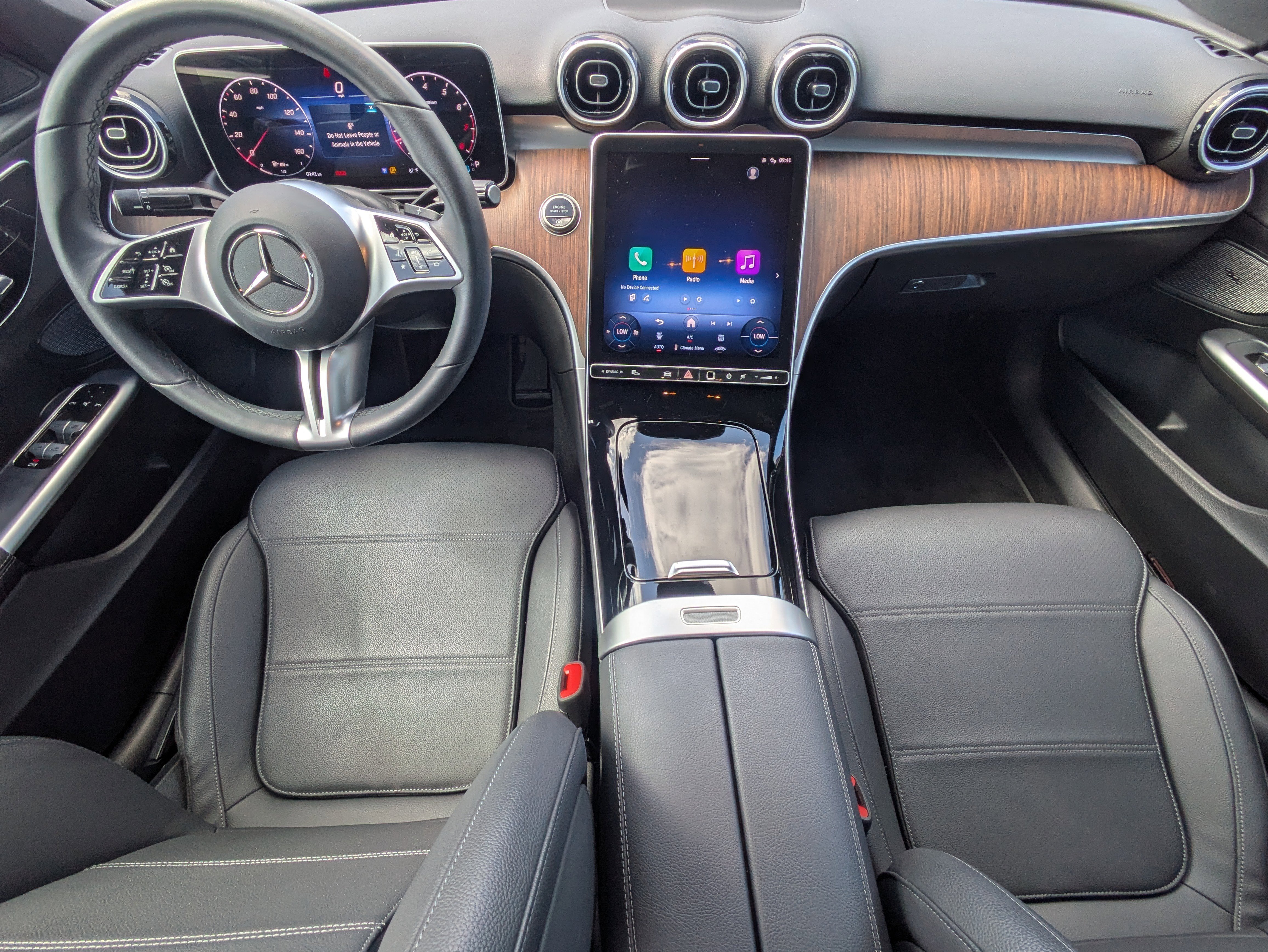 Used 2025 Mercedes-Benz C 300 Sedan image 13