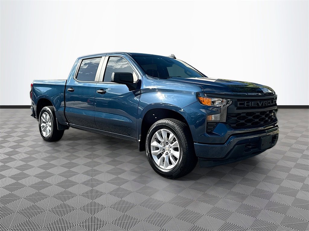 Used 2022 Chevrolet Silverado 1500 Custom image 4