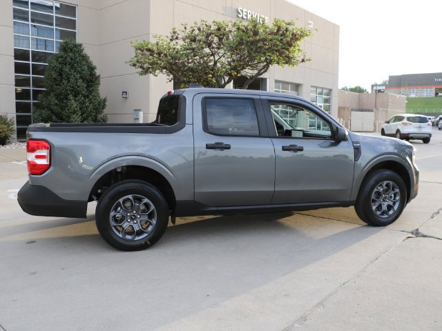 New 2026 Ford Maverick XLT w/ Equipment Group 301A AWD/4WD image 7