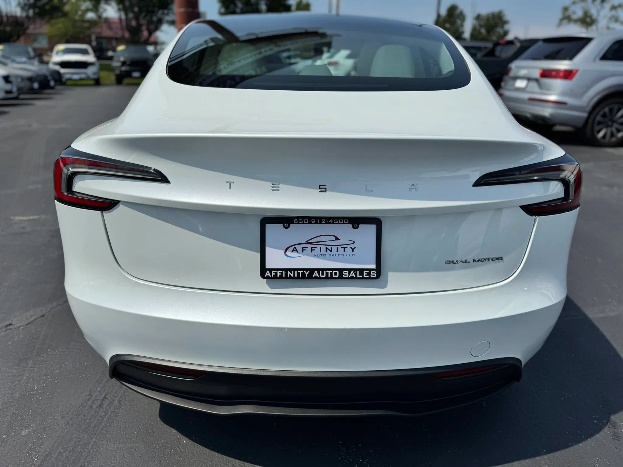 Used 2025 Tesla Model 3 Long Range AWD/4WD image 4