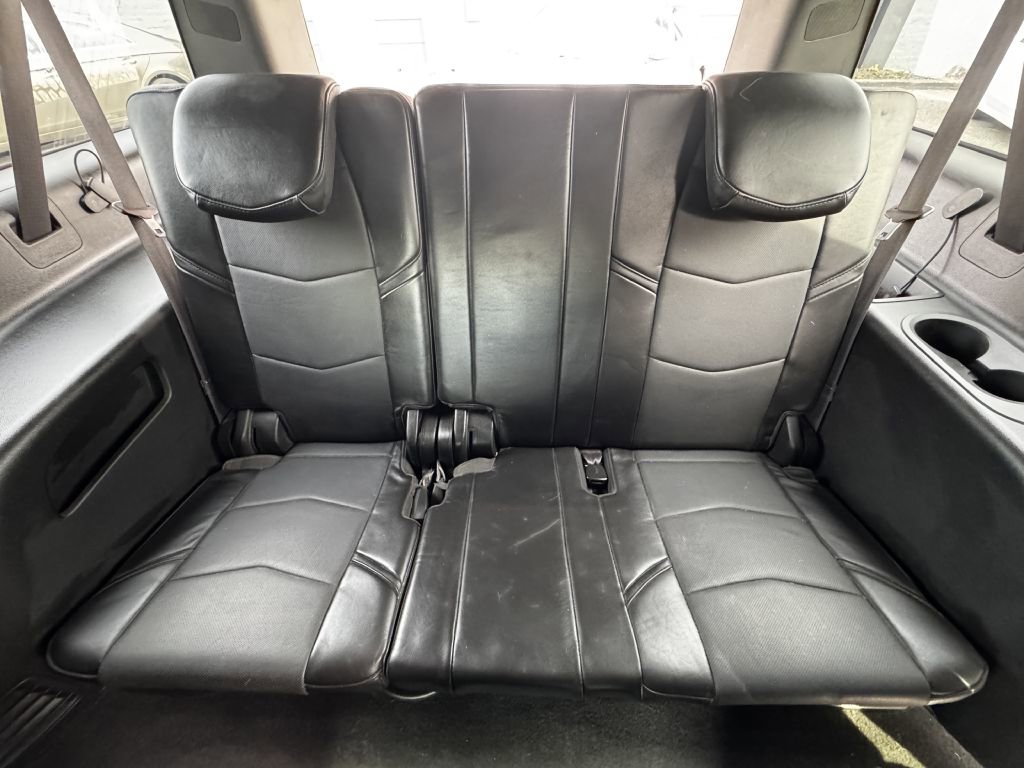 Used 2015 Cadillac Escalade ESV Platinum image 12