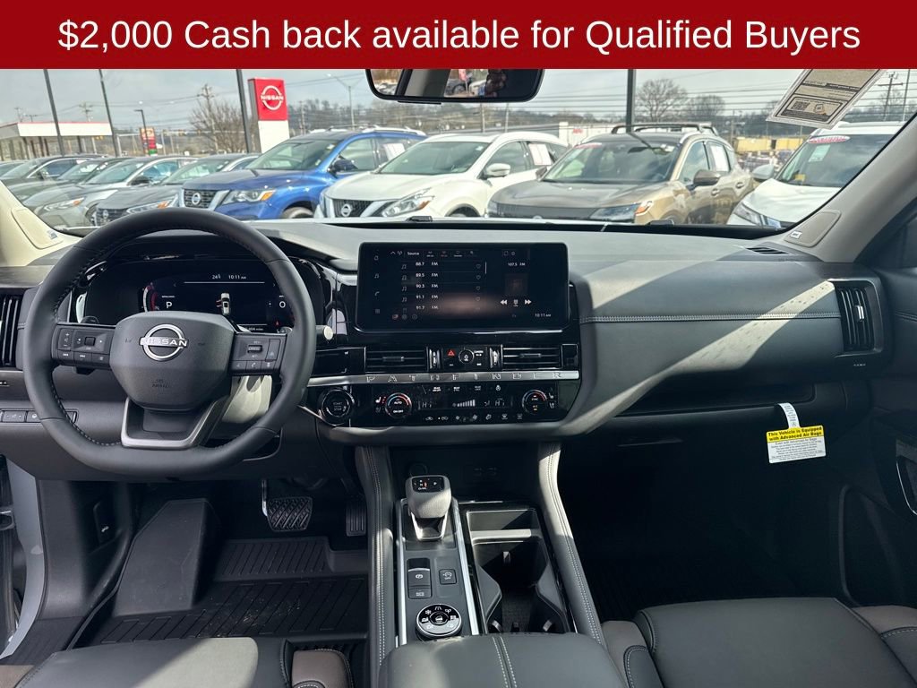 New 2026 Nissan Pathfinder Platinum image 13