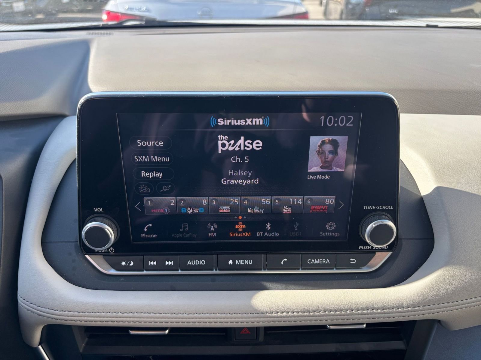 Used 2025 Nissan Rogue SV FWD image 20