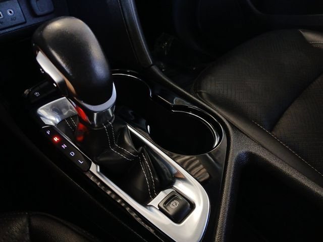 Used 2023 Buick Encore GX Essence w/ Experience Buick Package FWD image 13