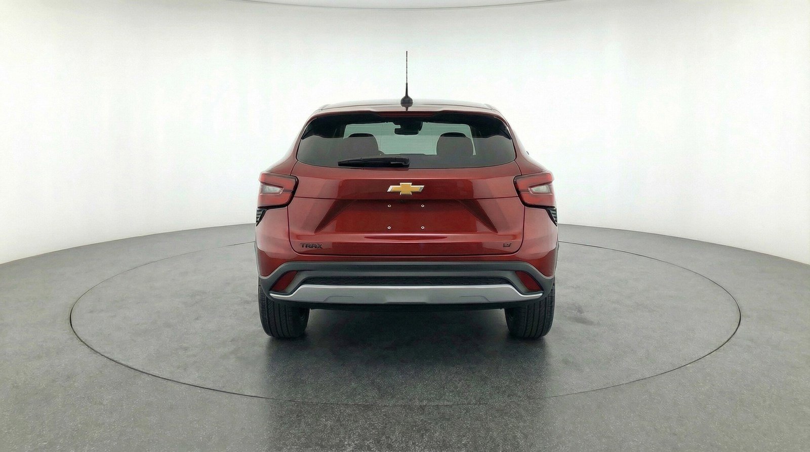 Used 2025 Chevrolet Trax LT w/ LT Convenience Package image 6
