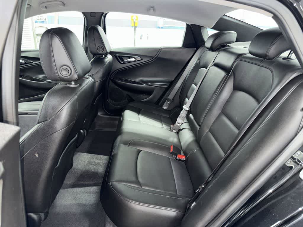 Used 2024 Chevrolet Malibu LT FWD image 17