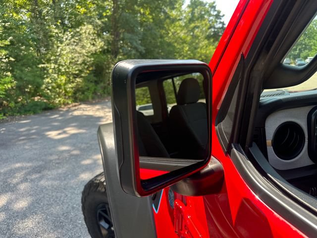Used 2024 Jeep Wrangler Unlimited AWD/4WD image 17