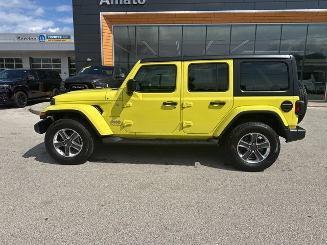 Used 2023 Jeep Wrangler Sahara w/ Cold Weather Group image 9
