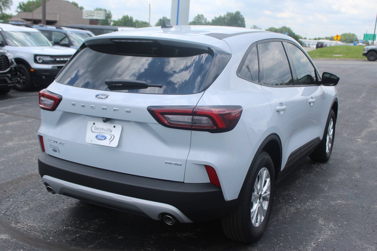 New 2026 Ford Escape Active w/ Cold Weather Package AWD/4WD image 6