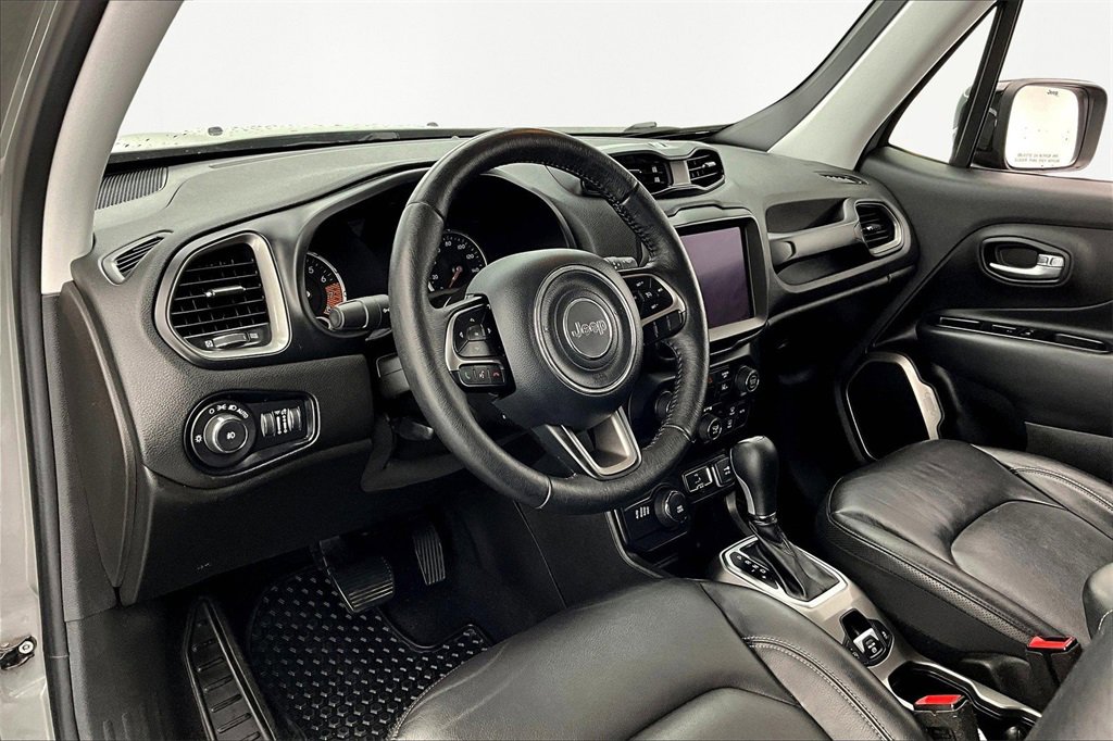Used 2022 Jeep Renegade Limited image 14