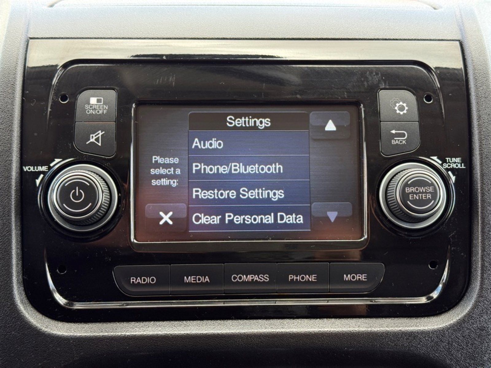 Used 2019 RAM ProMaster 1500 image 14