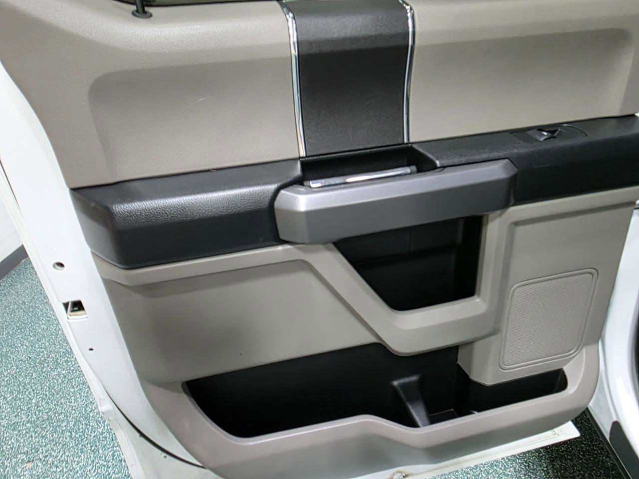 Used 2018 Ford F150 XLT AWD/4WD image 20