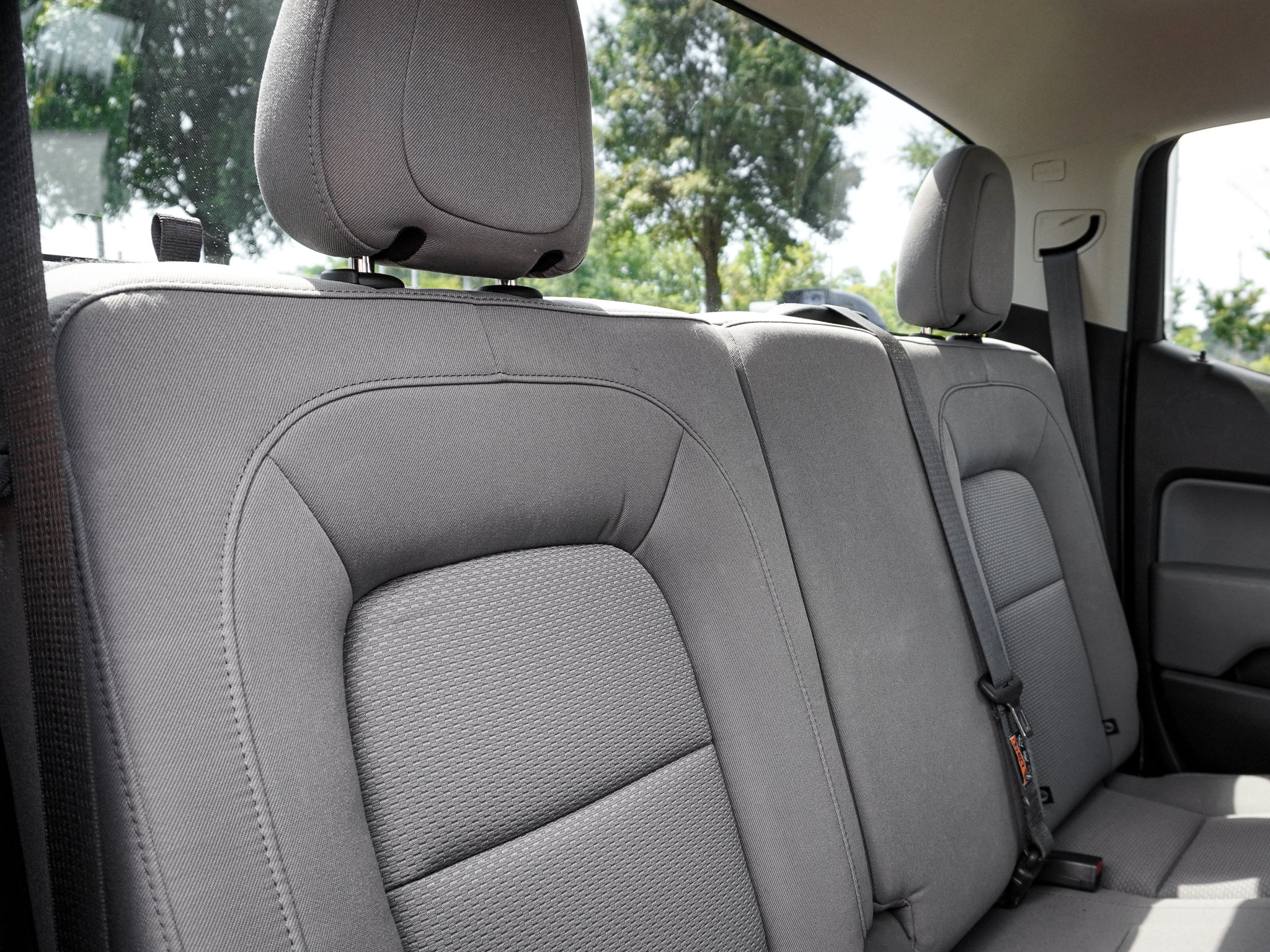 Used 2021 Chevrolet Colorado W/T RWD image 32
