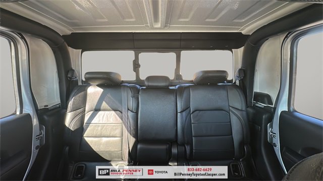 Used 2023 Jeep Gladiator Willys image 17