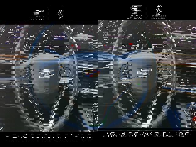 Used 2023 Cadillac Escalade Premium Luxury image 14