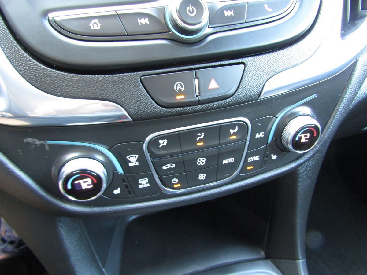 Used 2023 Chevrolet Equinox LT image 16