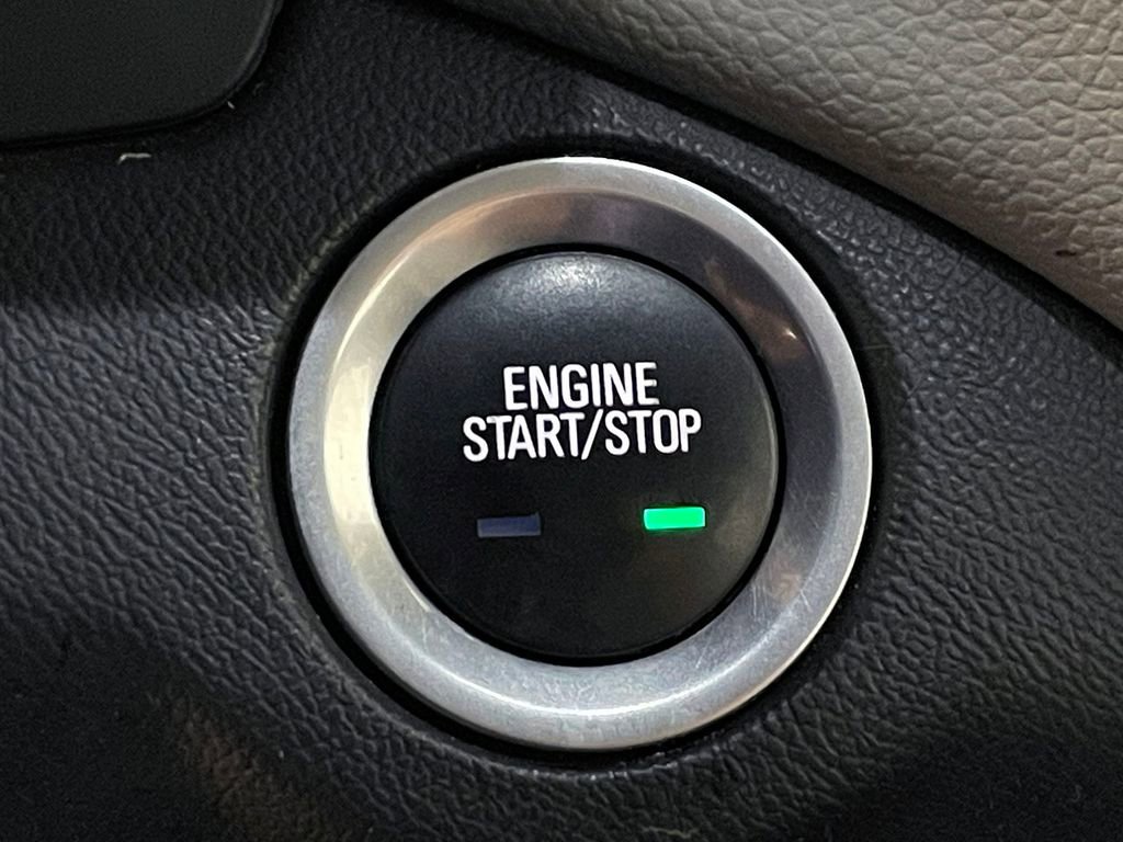 Used 2023 Chevrolet Equinox LS w/ Midnight Edition FWD image 24
