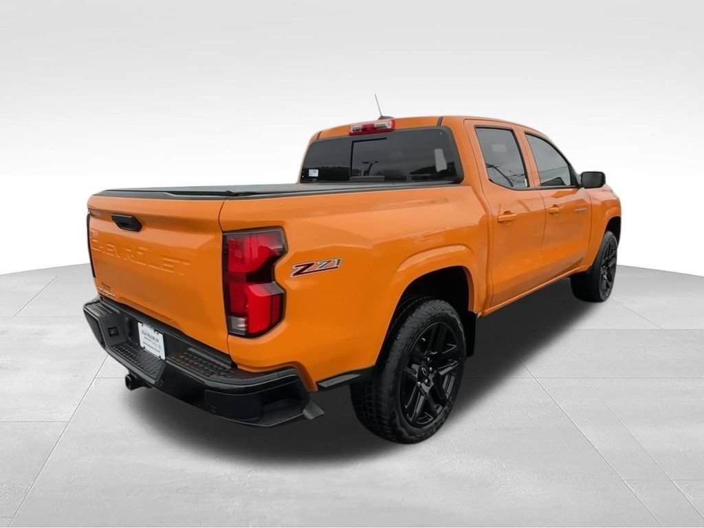 Used 2025 Chevrolet Colorado Z71 w/ Z71 Convenience Package 2 AWD/4WD image 9