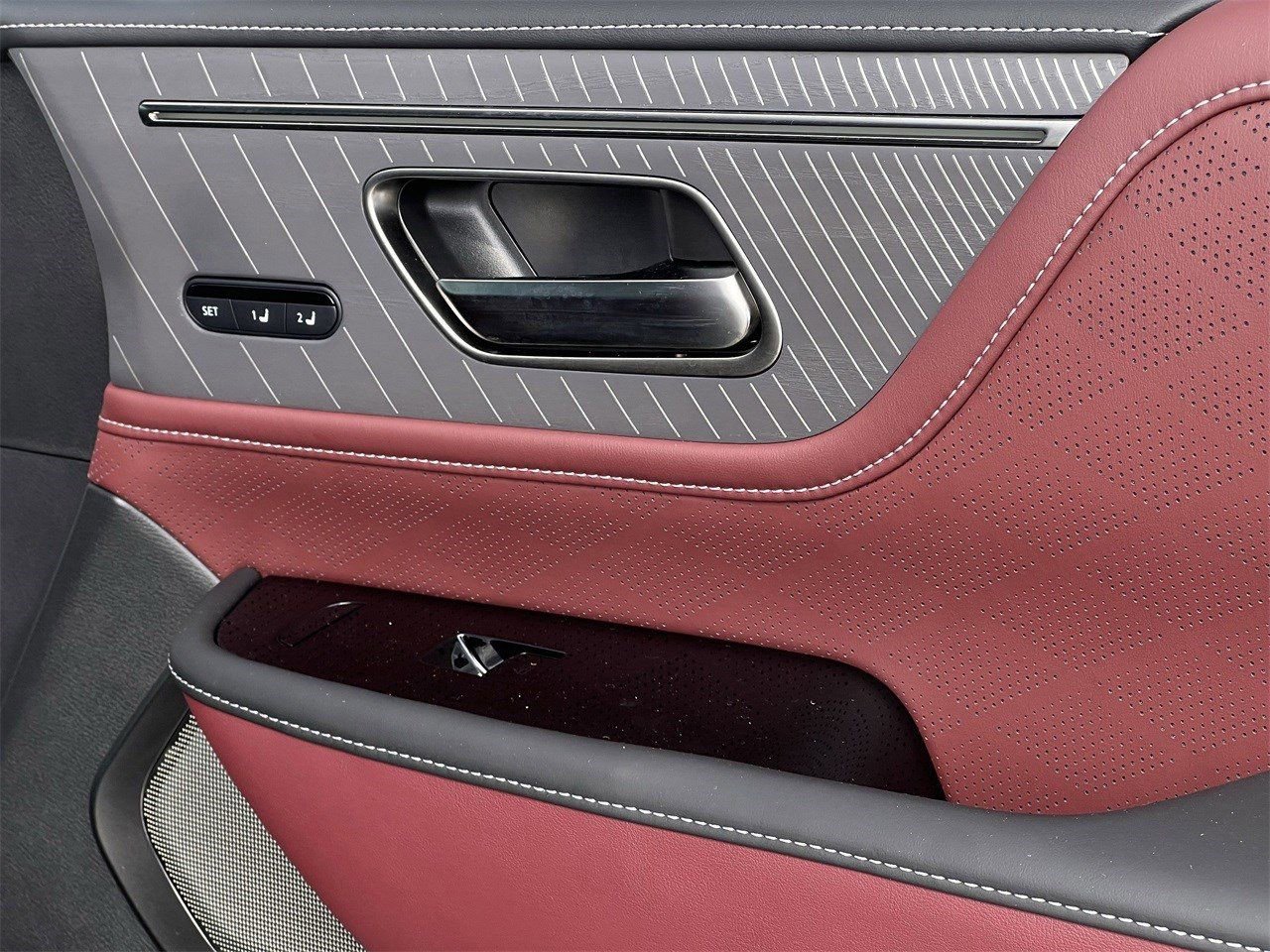 New 2026 INFINITI QX80 Autograph image 25