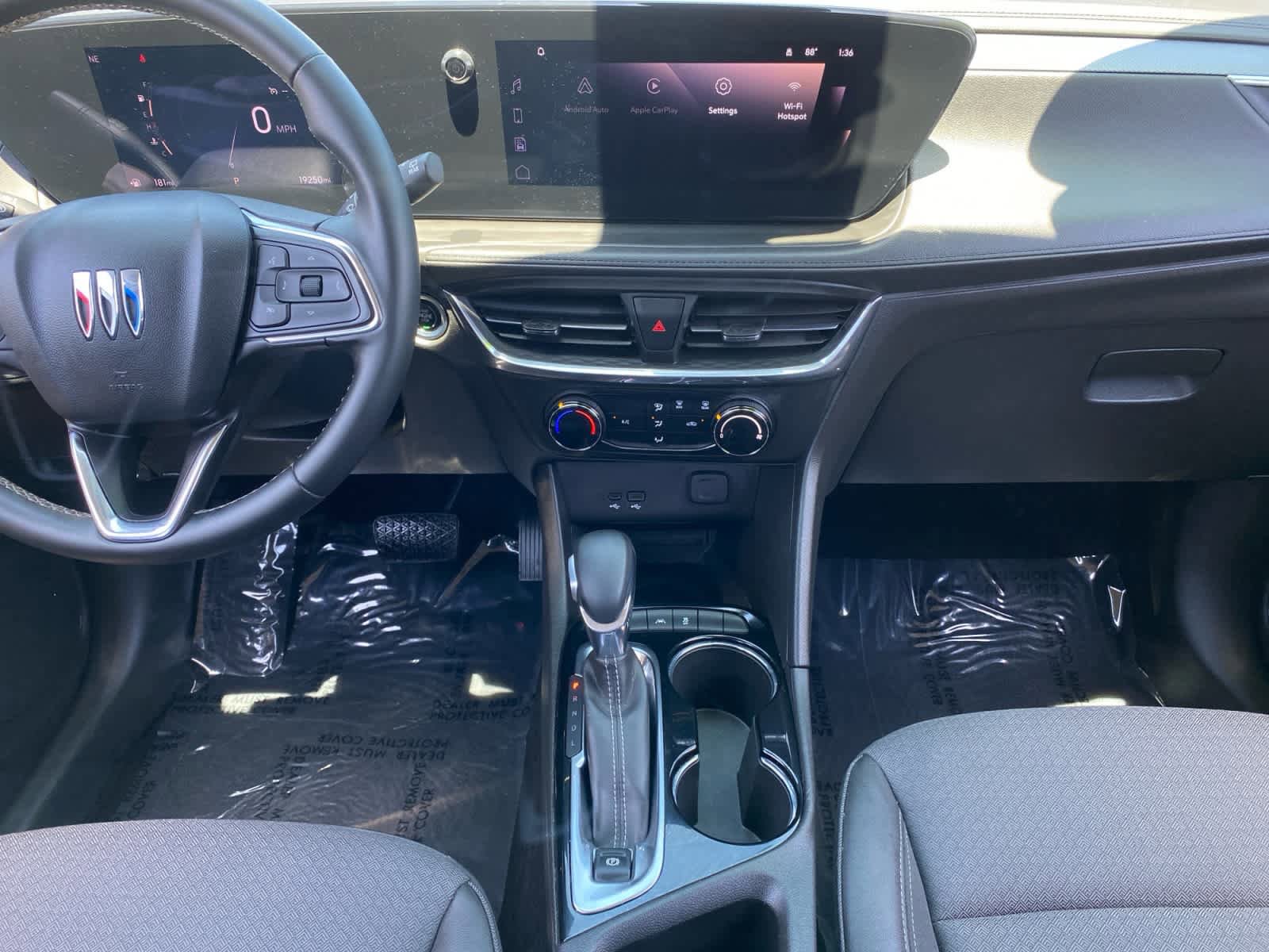 Used 2025 Buick Encore GX Preferred FWD image 11