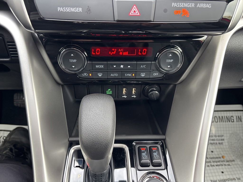 Used 2024 Mitsubishi Eclipse Cross SE AWD/4WD image 29