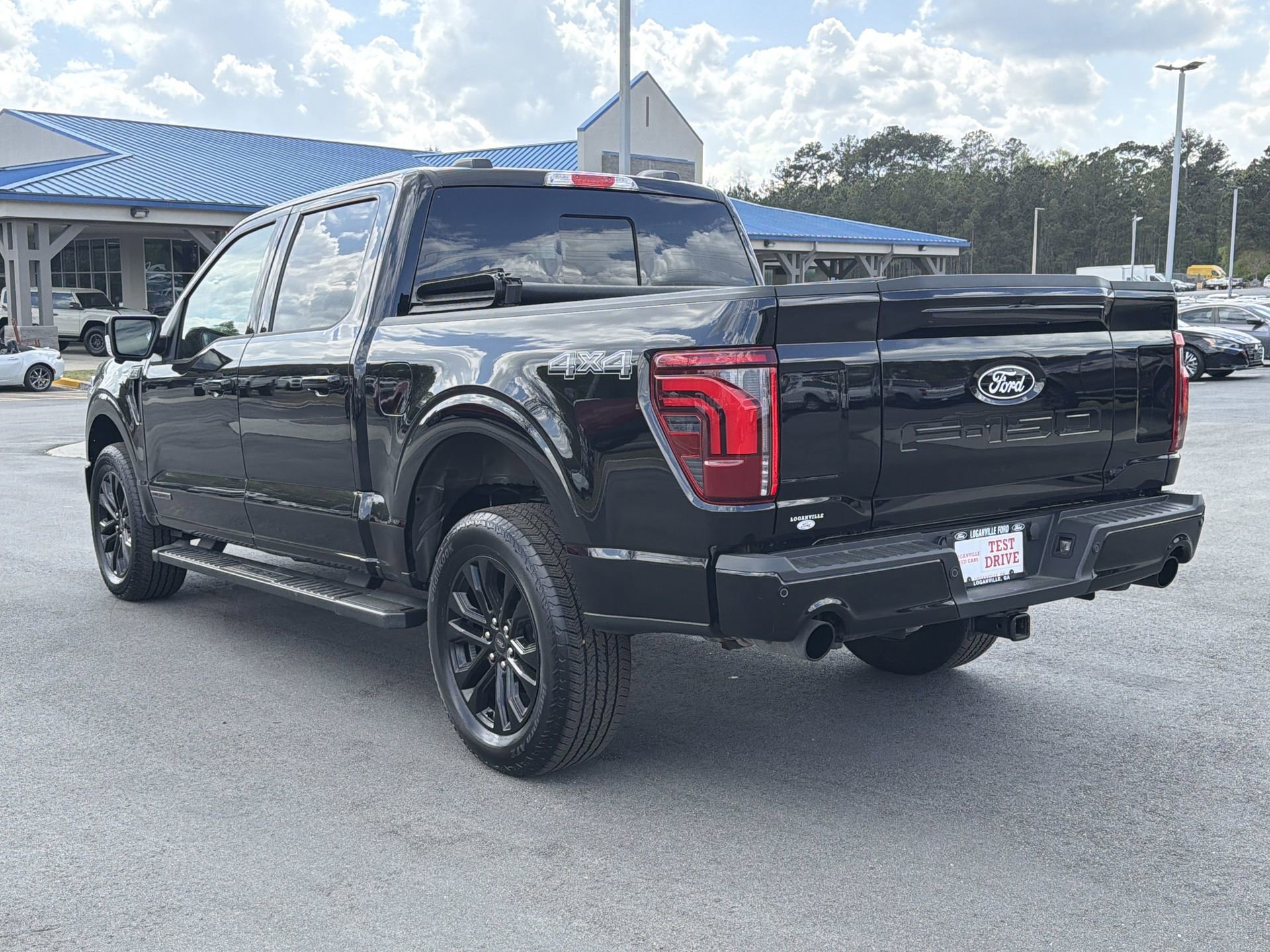 Certified 2025 Ford F150 Lariat w/ Equipment Group 501A Mid image 23