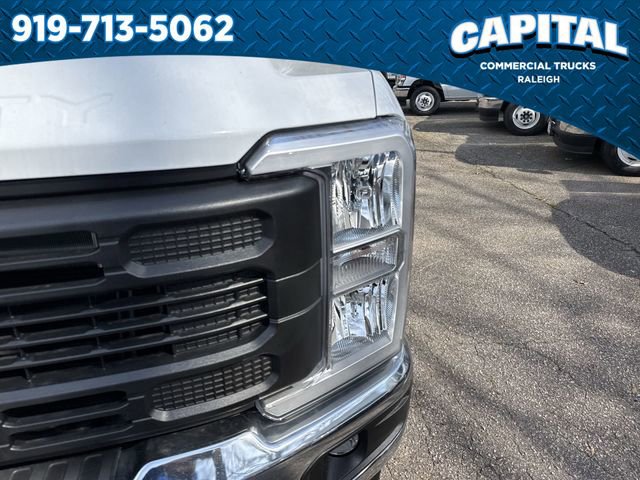 New 2026 Ford F350 XL w/ XL Chrome Package image 11