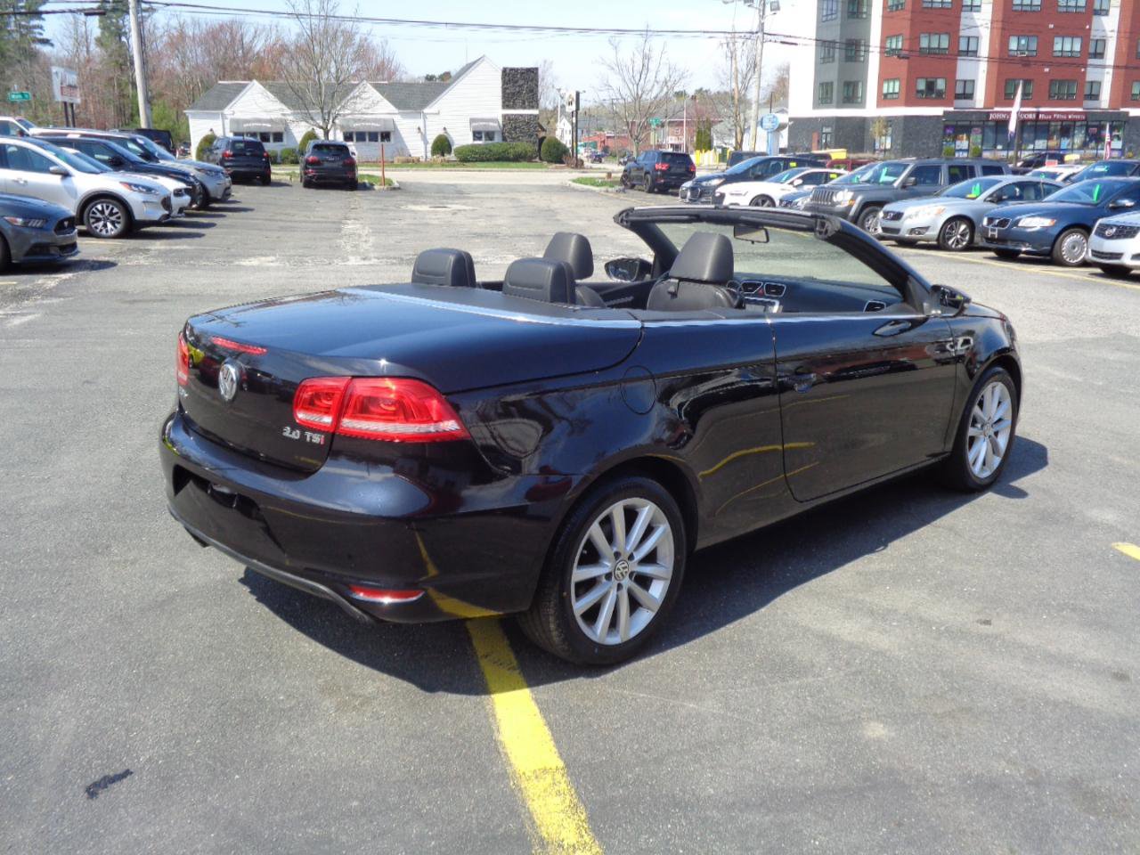 Used 2016 Volkswagen Eos Komfort FWD image 12
