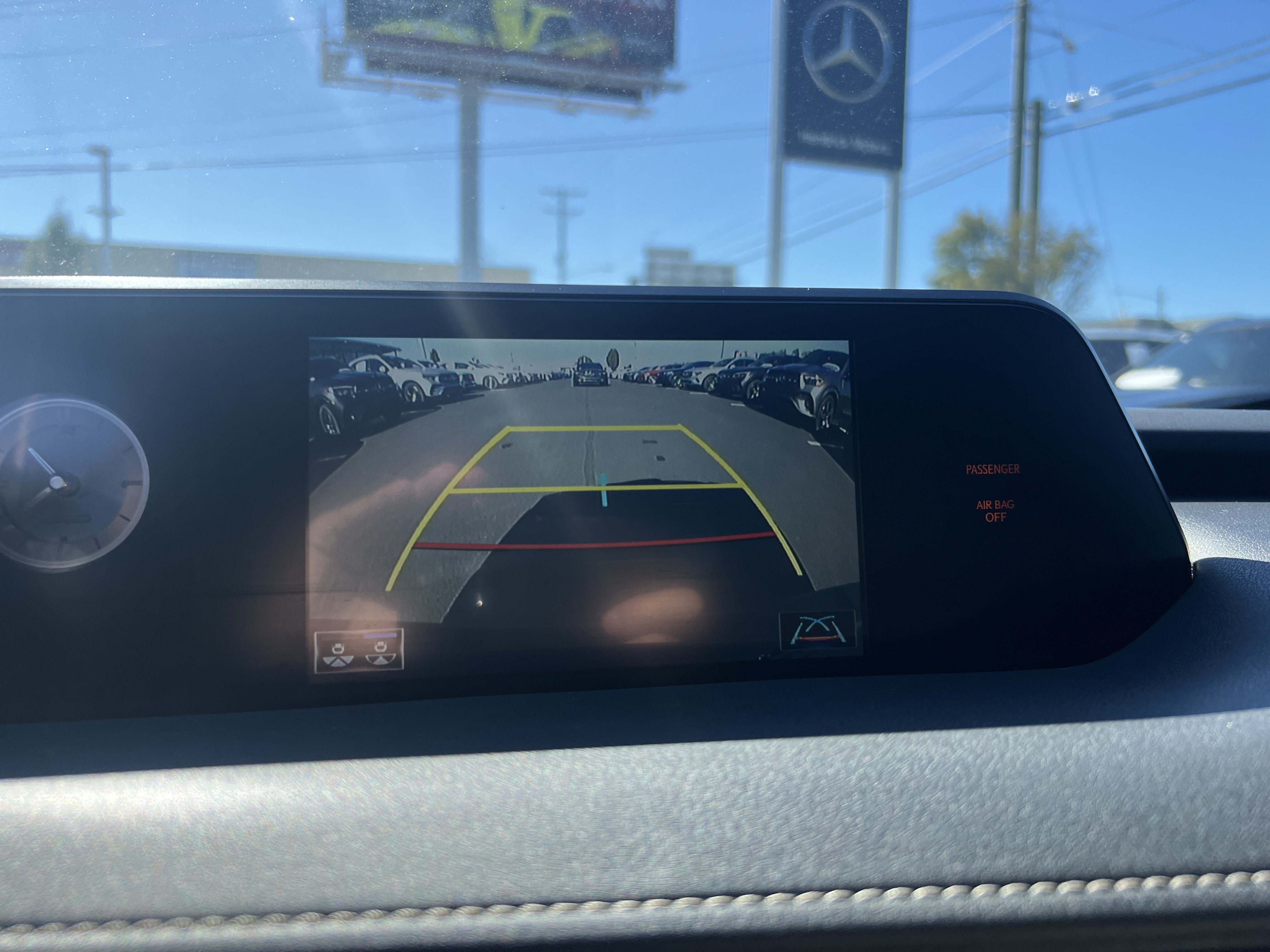 Used 2021 Lexus UX 250h w/ Accessory Package (Z1) AWD/4WD image 25