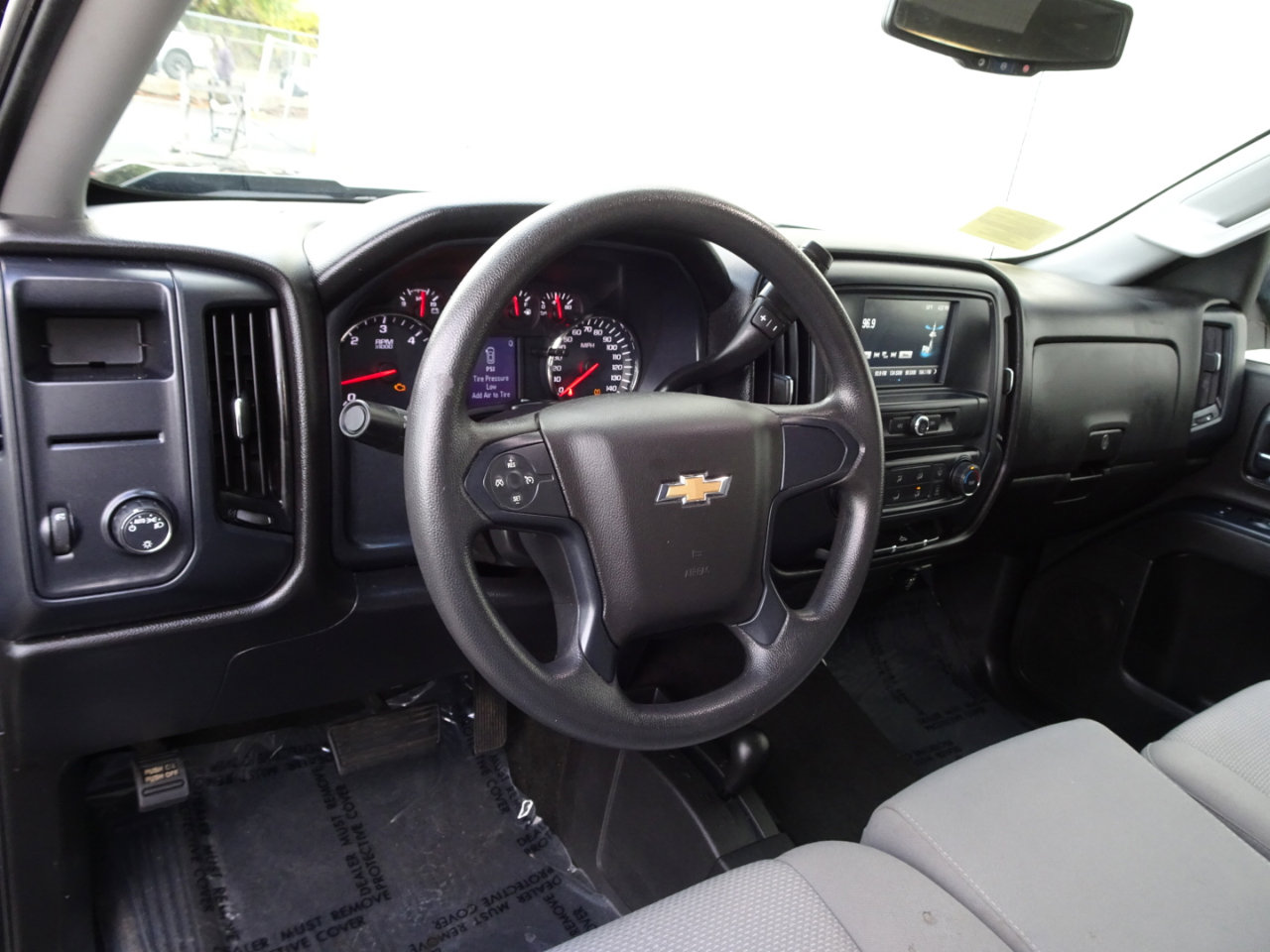 Used 2018 Chevrolet Silverado 1500 Custom w/ Custom Value Package image 11