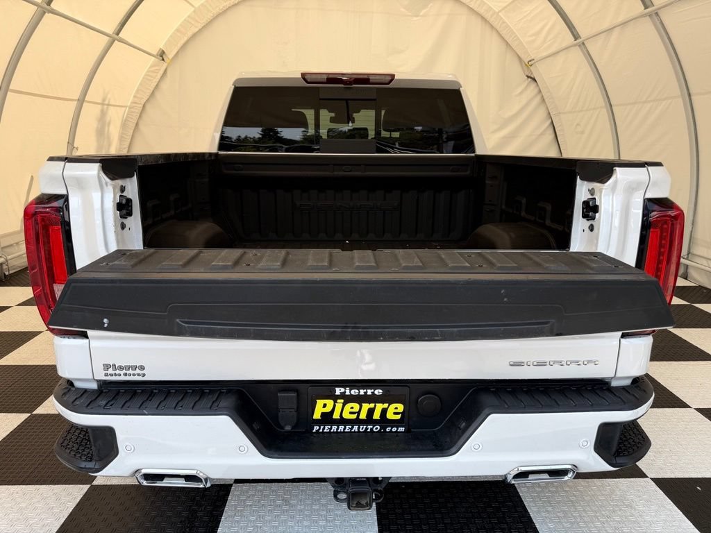 Used 2024 GMC Sierra 1500 Denali AWD/4WD image 4