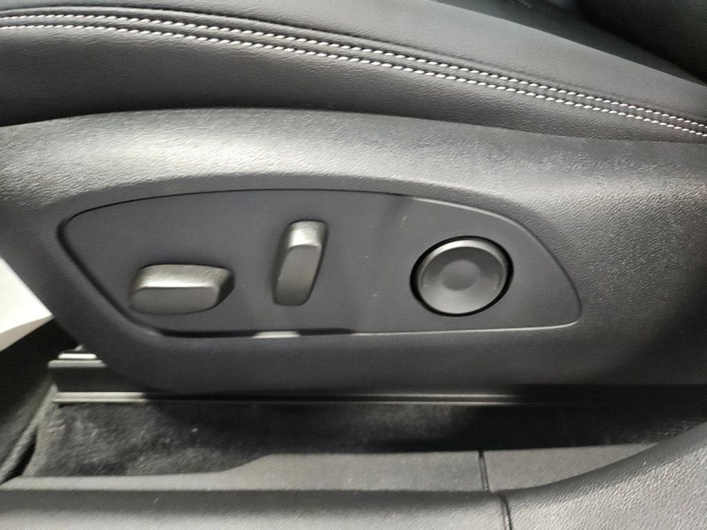 New 2025 Chevrolet Blazer EV LT image 20
