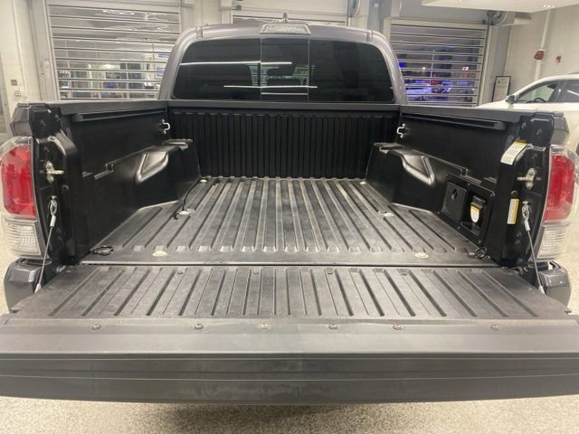 Used 2023 Toyota Tacoma TRD Sport image 8