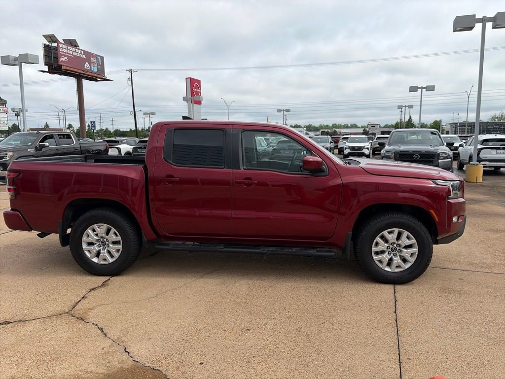 Certified 2022 Nissan Frontier SV AWD/4WD image 5