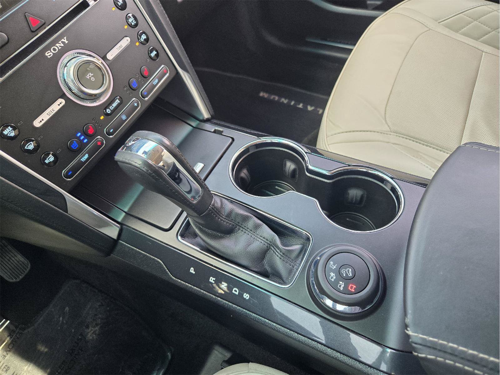 Used 2016 Ford Explorer Platinum AWD/4WD image 19