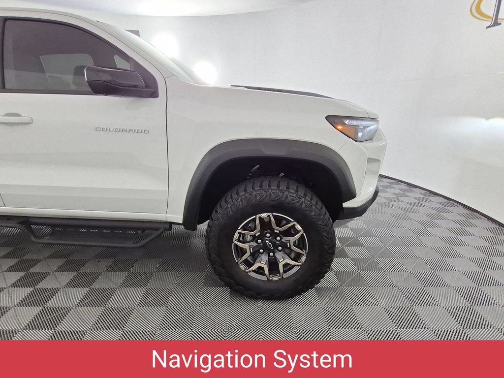Certified 2025 Chevrolet Colorado ZR2 w/ Technology Package AWD/4WD image 12