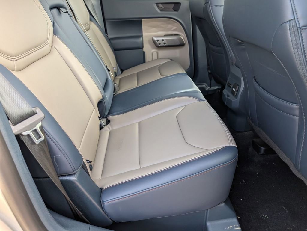 New 2025 Ford Maverick Lariat AWD/4WD image 46