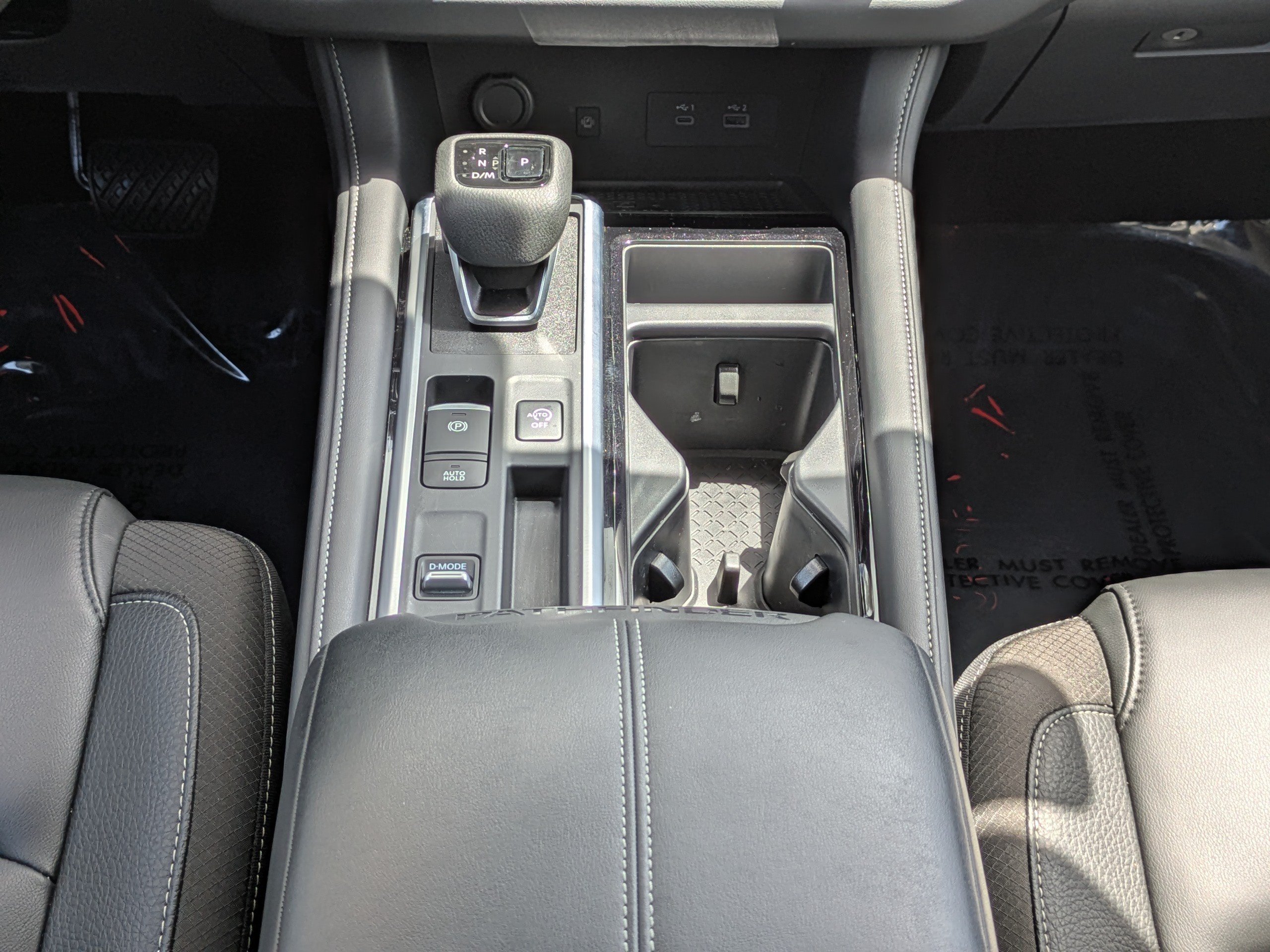 Certified 2025 Nissan Pathfinder SL w/ Cargo Package FWD image 21