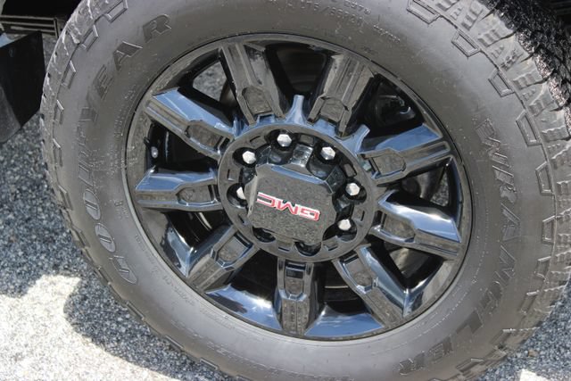 Used 2023 Chevrolet Silverado 2500 LT AWD/4WD image 27