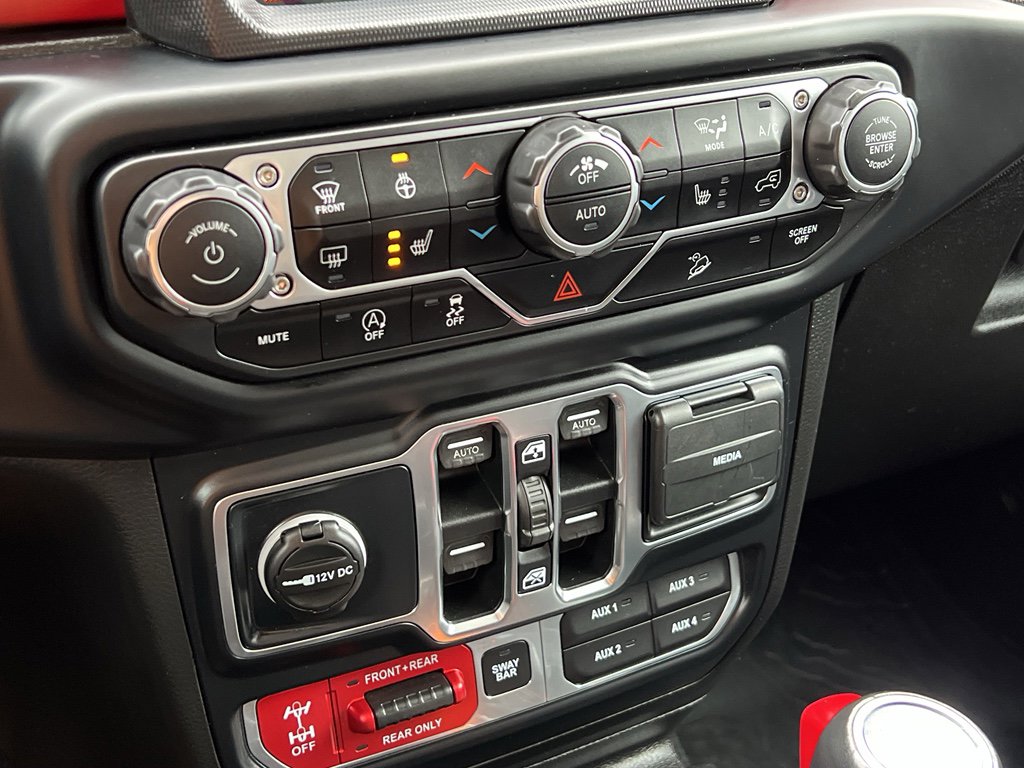 Used 2019 Jeep Wrangler Unlimited Rubicon w/ Dual Top Group image 22