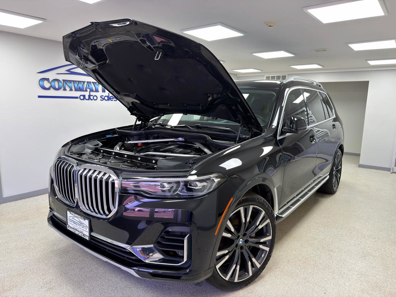 Used 2020 BMW X7 xDrive50i w/ Cold Weather Package AWD/4WD image 36