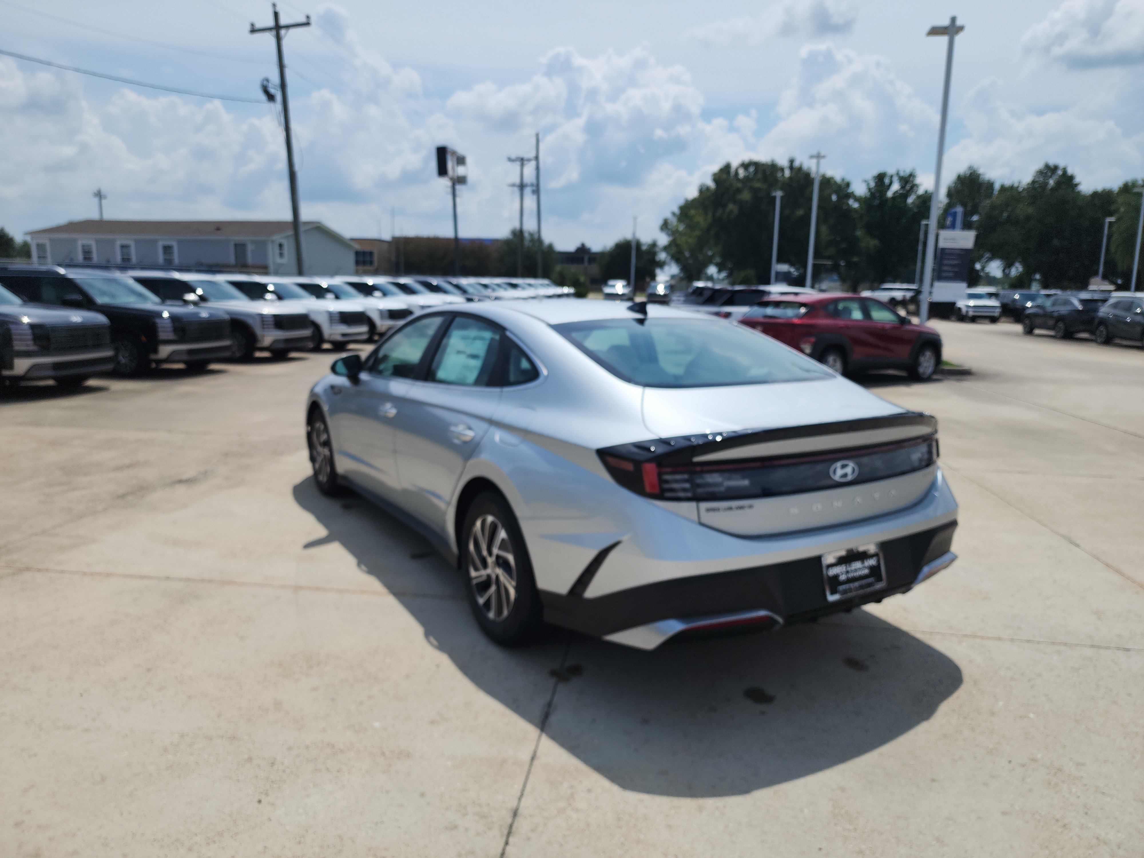 New 2026 Hyundai Sonata Blue FWD image 5