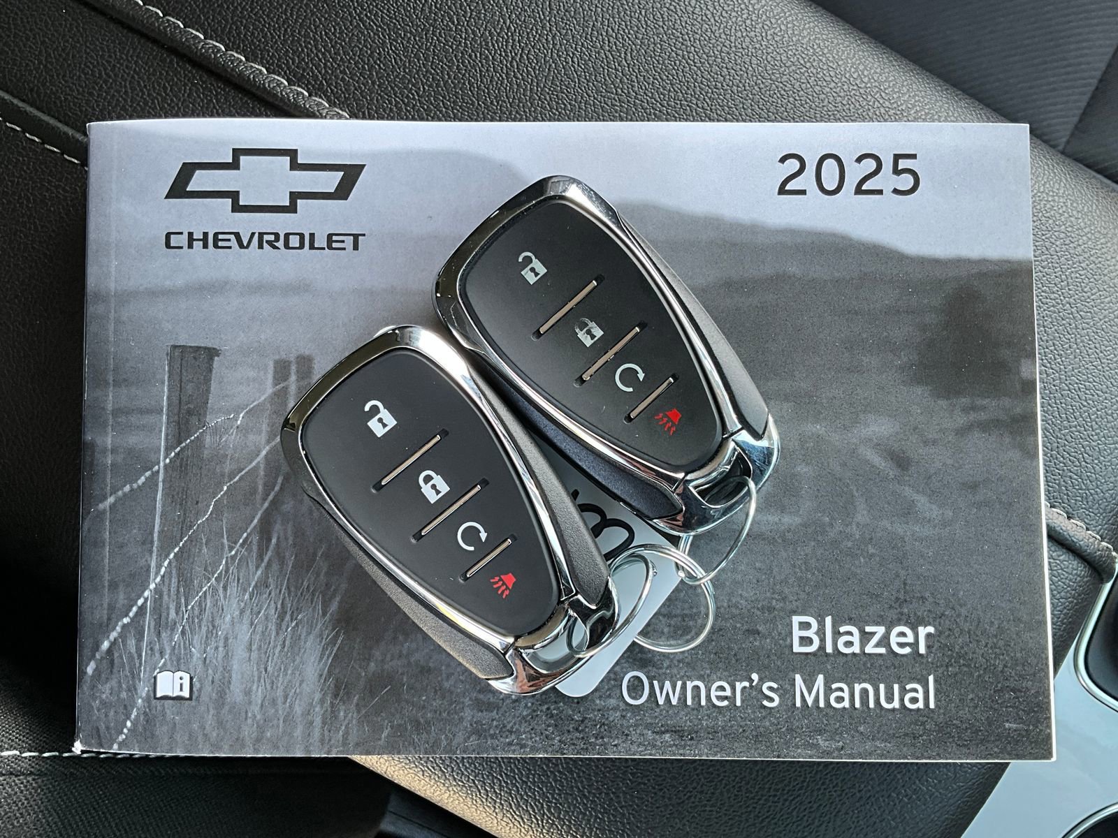 Used 2025 Chevrolet Blazer LT image 10