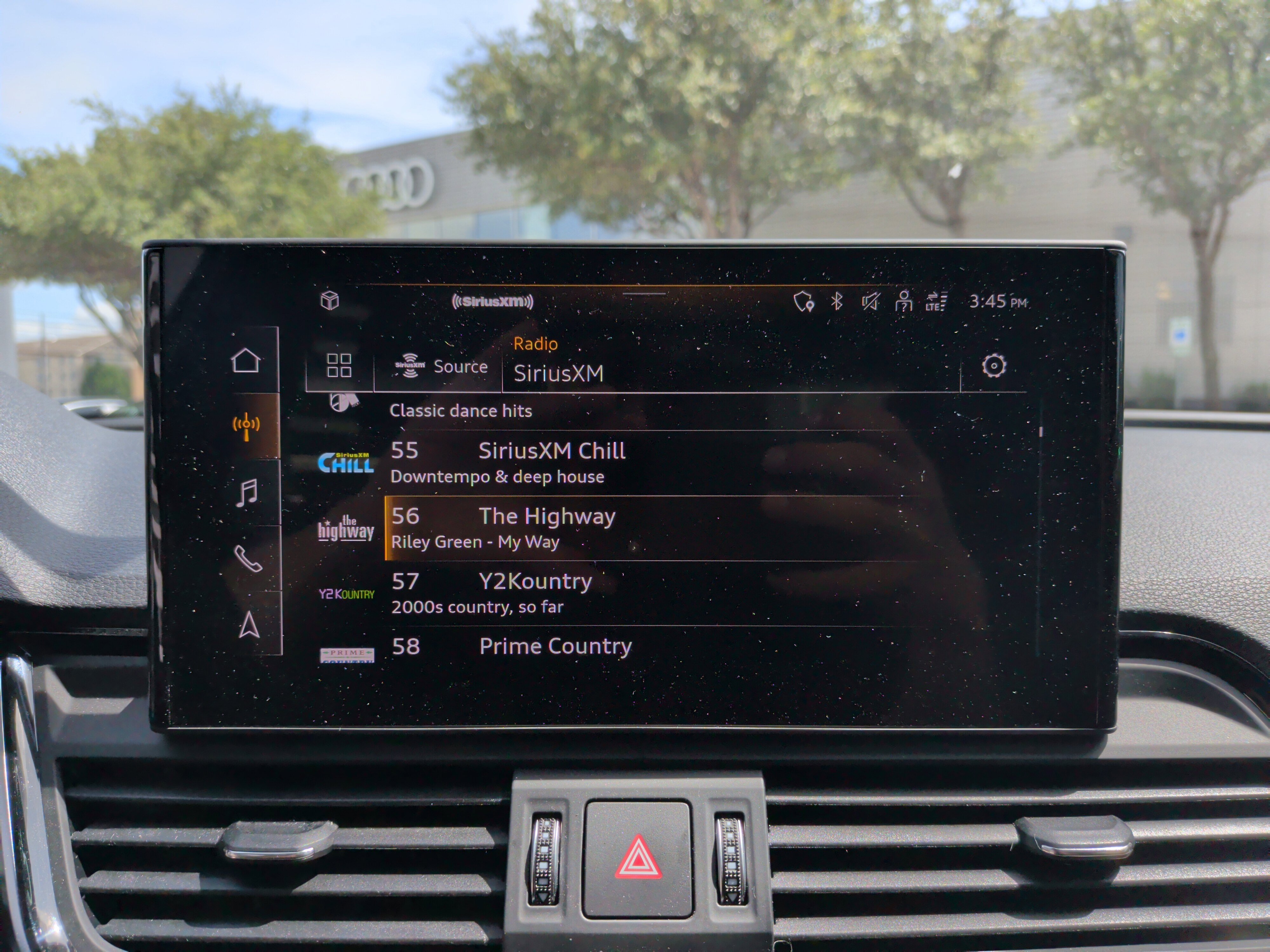 Certified 2023 Audi Q5 e Premium Plus AWD/4WD image 20