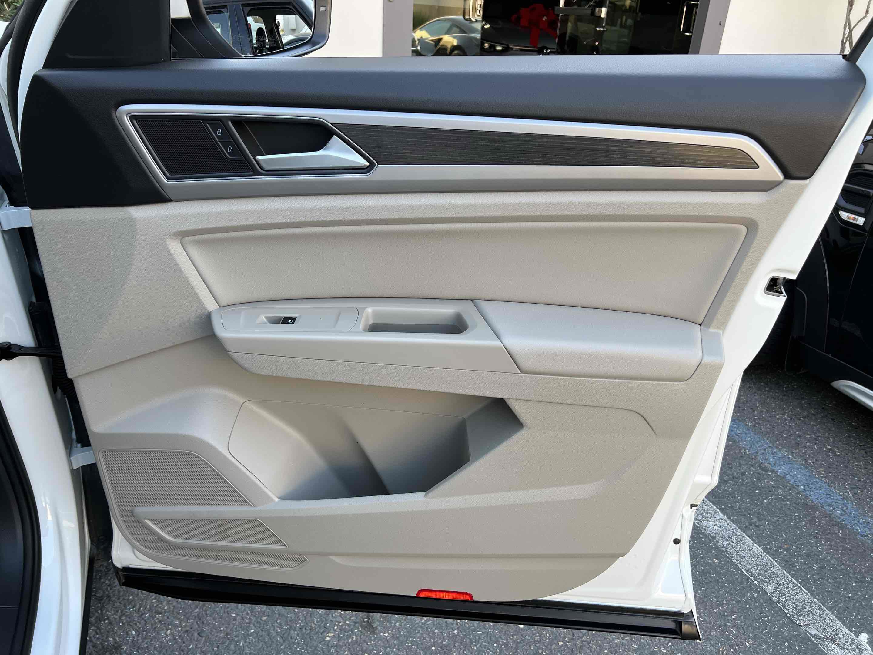 Used 2019 Volkswagen Atlas SE w/ Towing Package image 78