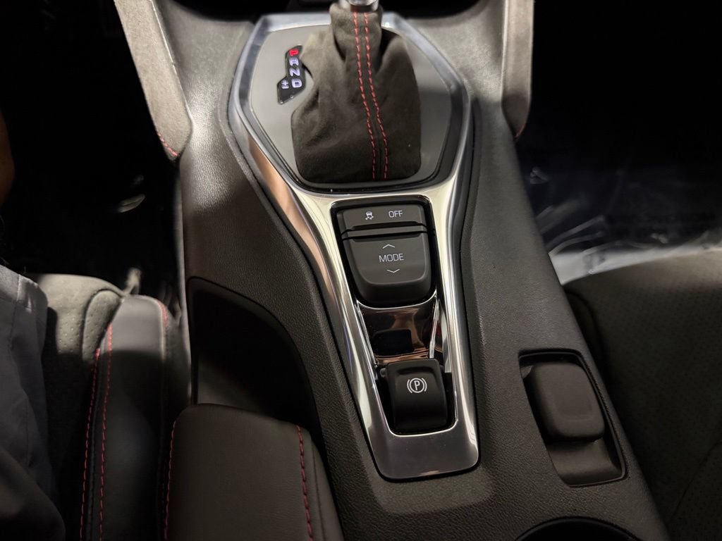 Used 2017 Chevrolet Camaro ZL1 RWD image 23