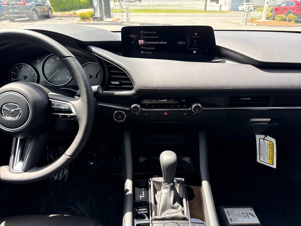 New 2026 MAZDA MAZDA3 Hatchback w/Premium Plus Pkg AWD/4WD image 17